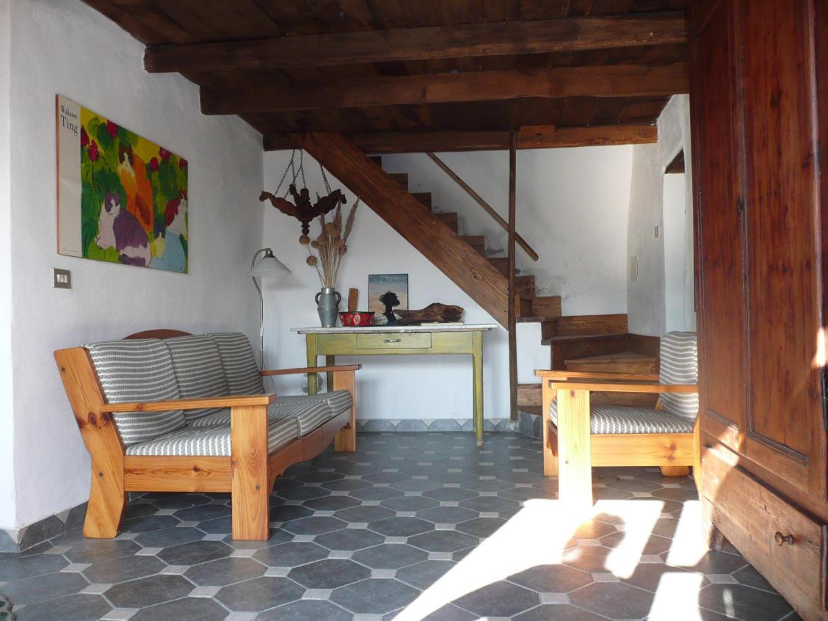 B&B La Civetta Ponzone Buitenkant foto